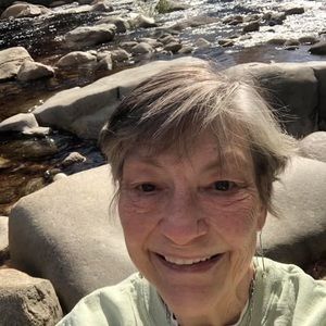 Meet your Posher, Ellen